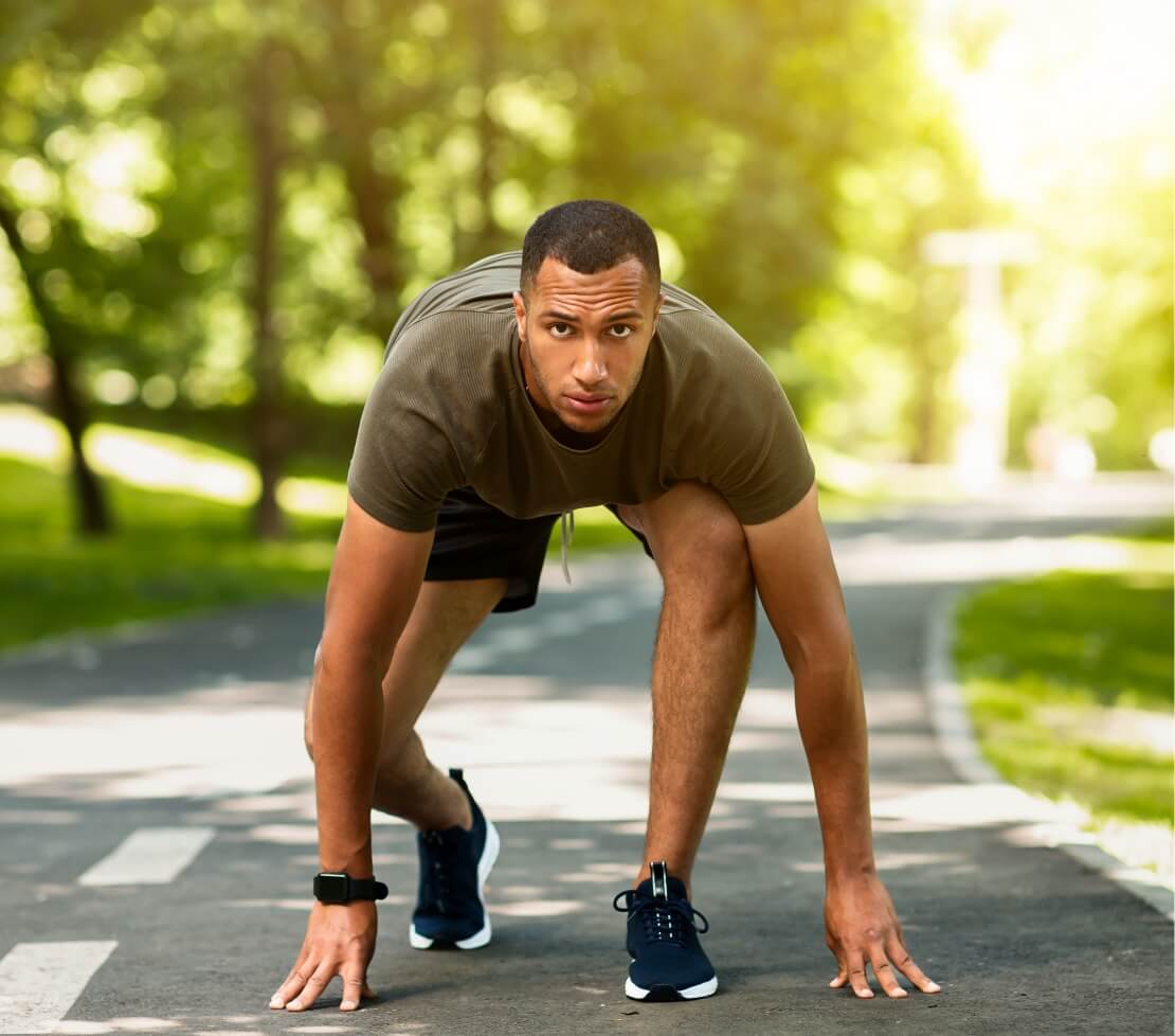 black-marathon-runner-ready-to-start-race-on-joggi-2025-03-18-15-43-45-utc (1)